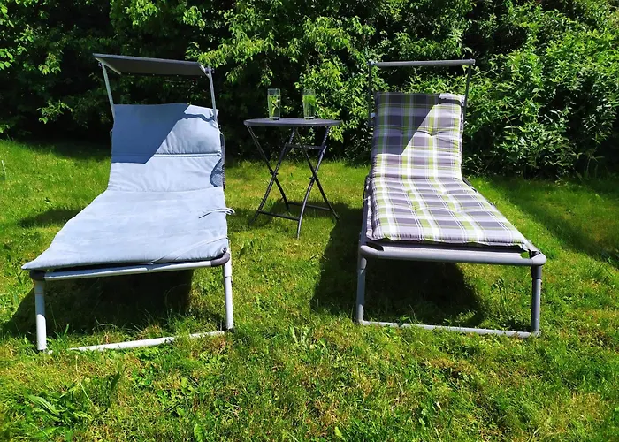 Mit Terrasse In Der Naehe Vom Golfplatz * Egmating